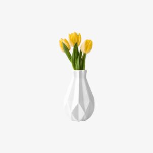 Vase with tulips